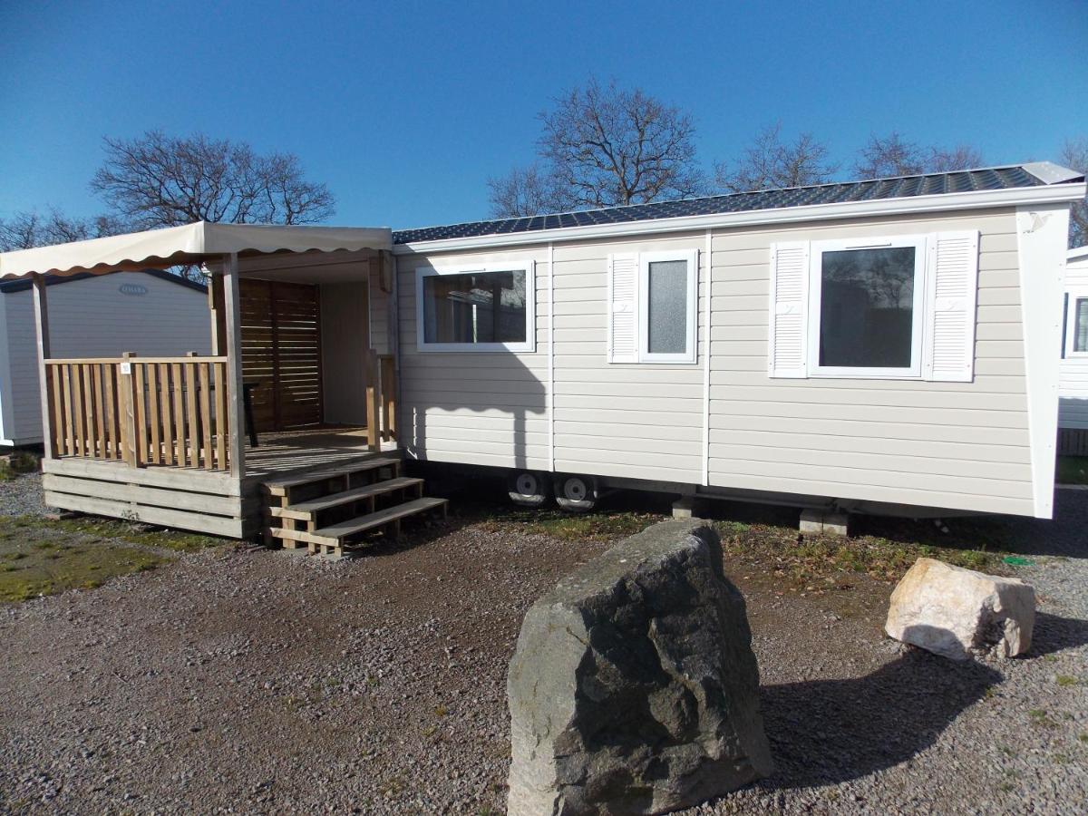 Camping Insolite Le Haut Village Saint-Michel-Chef-Chef Exteriér fotografie
