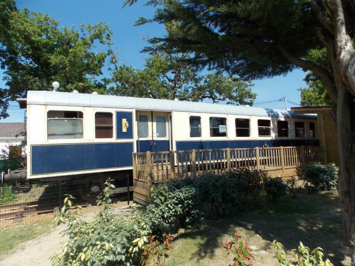 Camping Insolite Le Haut Village Saint-Michel-Chef-Chef Exteriér fotografie